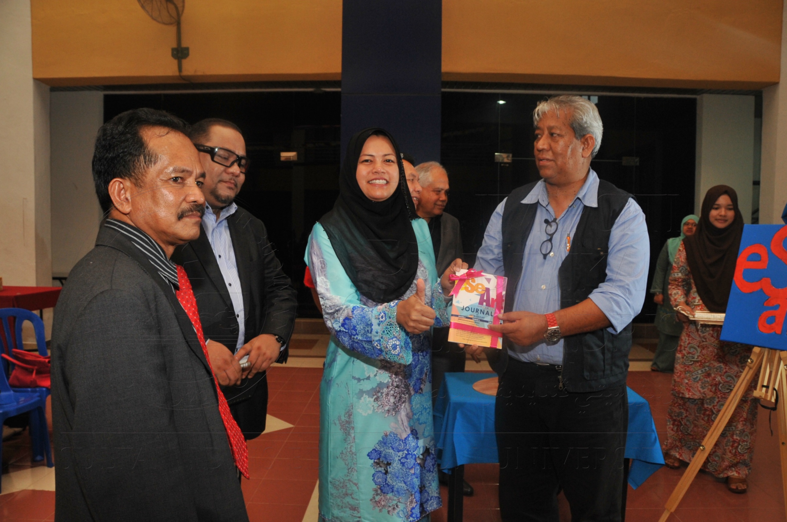 PRO15 173 ESE HAS 2387